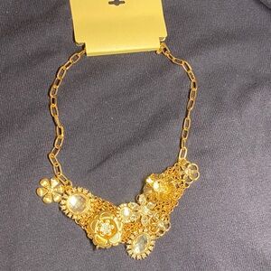 BOLD elements Gold Floral Necklace